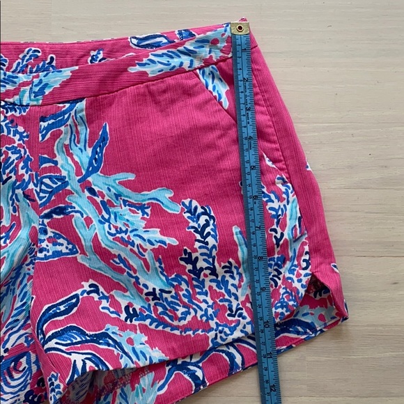 Lilly Pulitzer Short - Picture 9 of 9